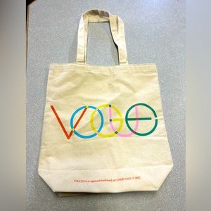 Vogue tote